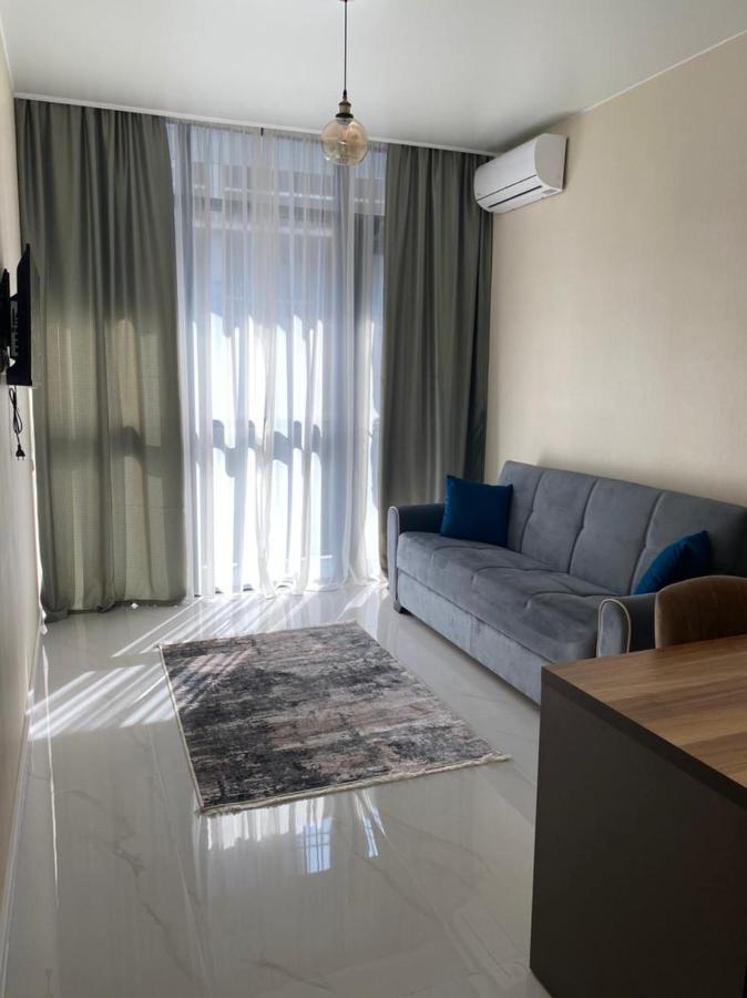 Horizons Hotel Rooms Batumi Bagian luar foto